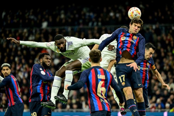 凯恩2025自然年已打入58球，创个人生涯新高